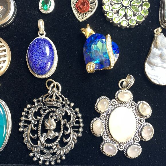 Lot of 31 Mixed Gemstone & Statement Pendants Boho Artisan Some 925 & Vintage - Picture 6 of 16